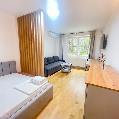 Апартаменты National Arena Mega Mall Mirina *