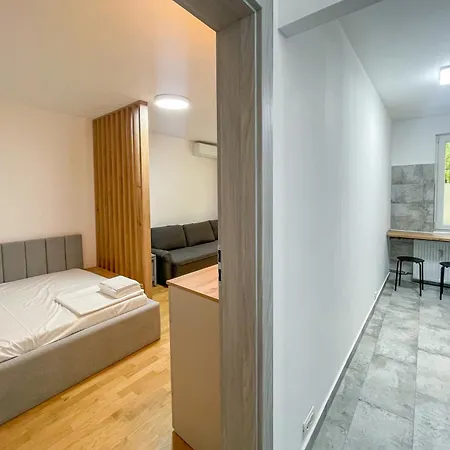 Lägenhet National Arena Mega Mall Mirina *