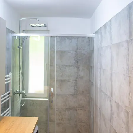 National Arena Mega Mall Mirina *