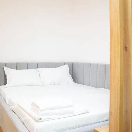 National Arena Mega Mall Mirina Bukarest