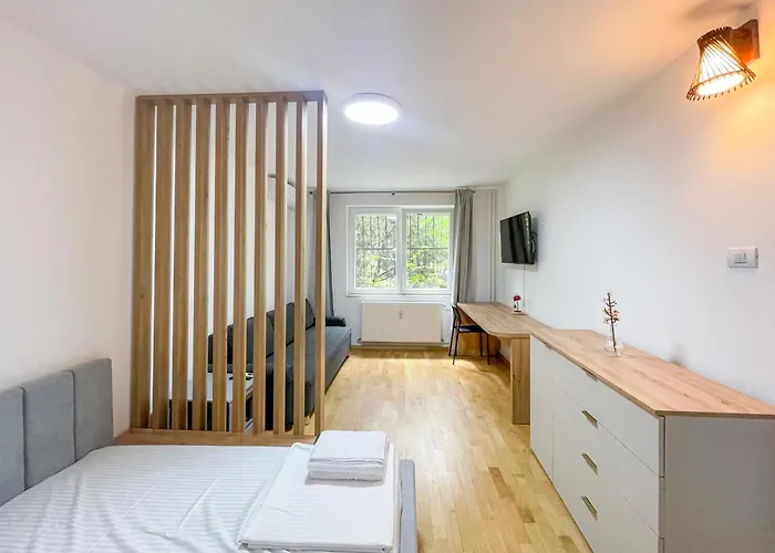 National Arena Mega Mall Mirina